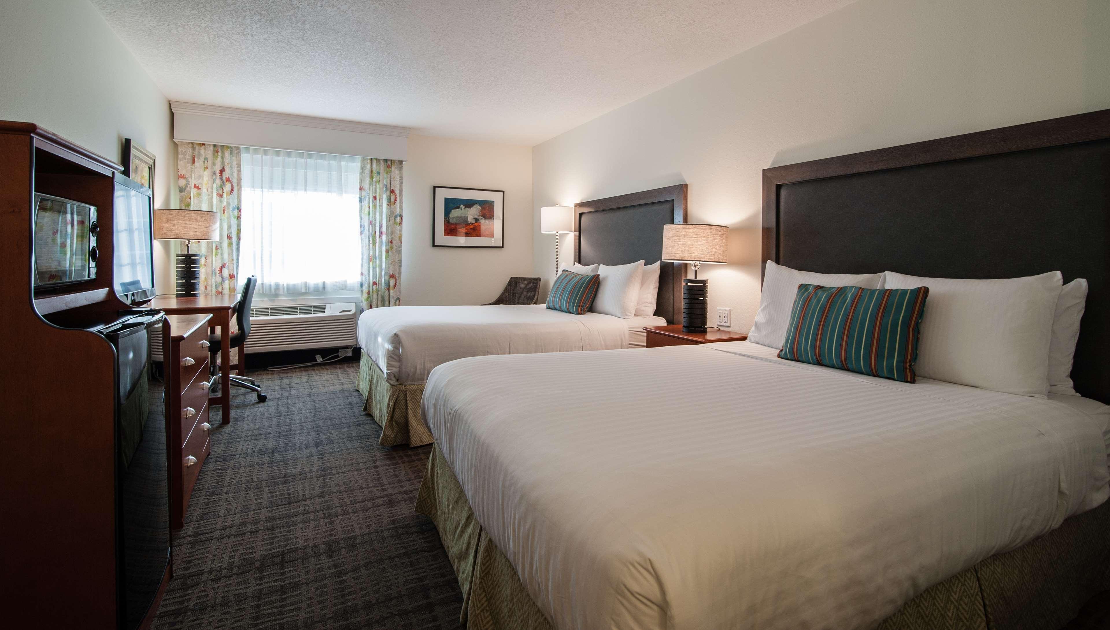 Best Western Plus University Park Inn & Suites Ames Eksteriør billede