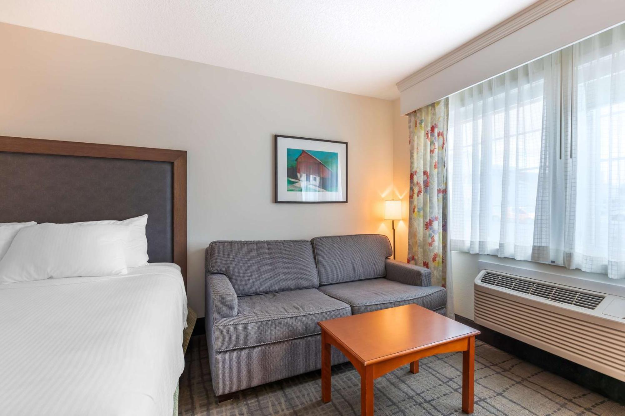 Best Western Plus University Park Inn & Suites Ames Eksteriør billede