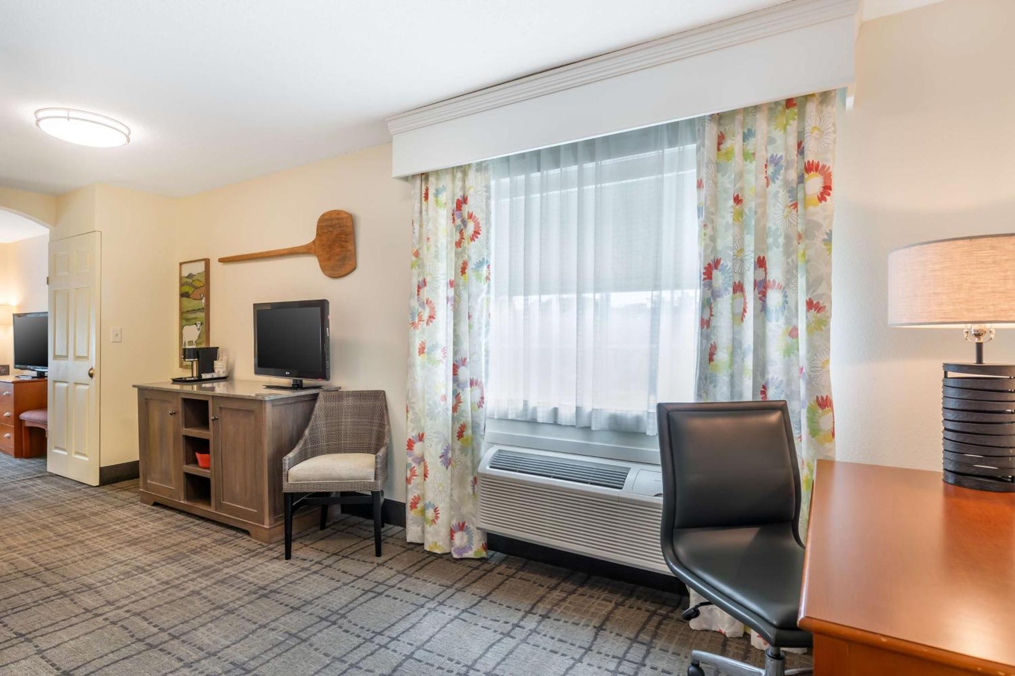 Best Western Plus University Park Inn & Suites Ames Eksteriør billede