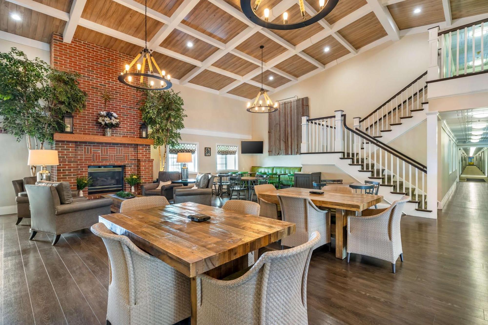 Best Western Plus University Park Inn & Suites Ames Eksteriør billede