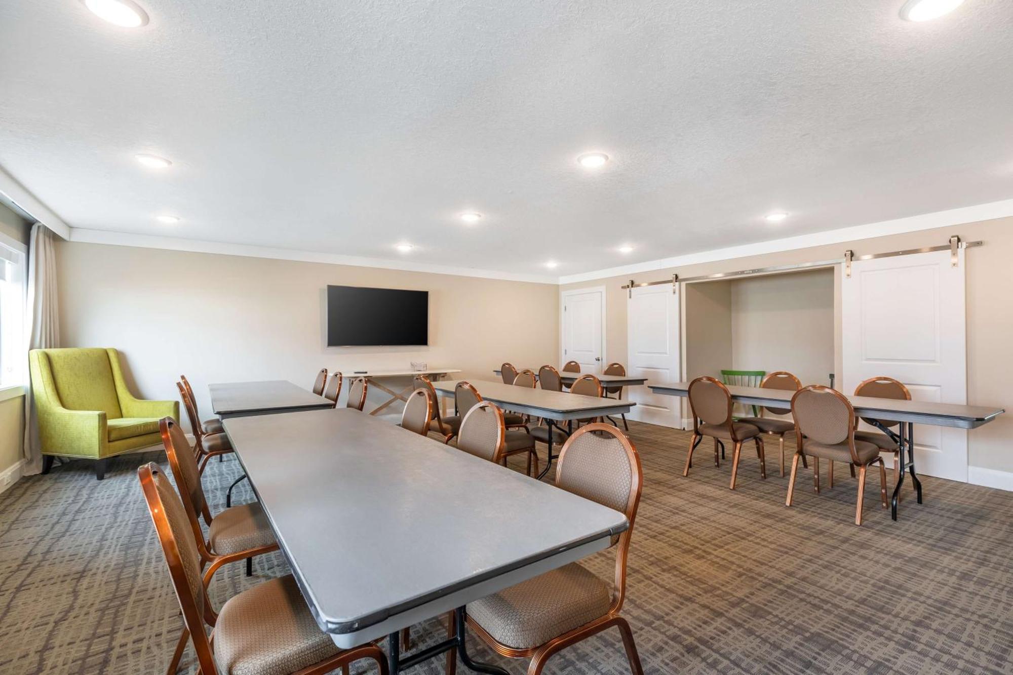 Best Western Plus University Park Inn & Suites Ames Eksteriør billede