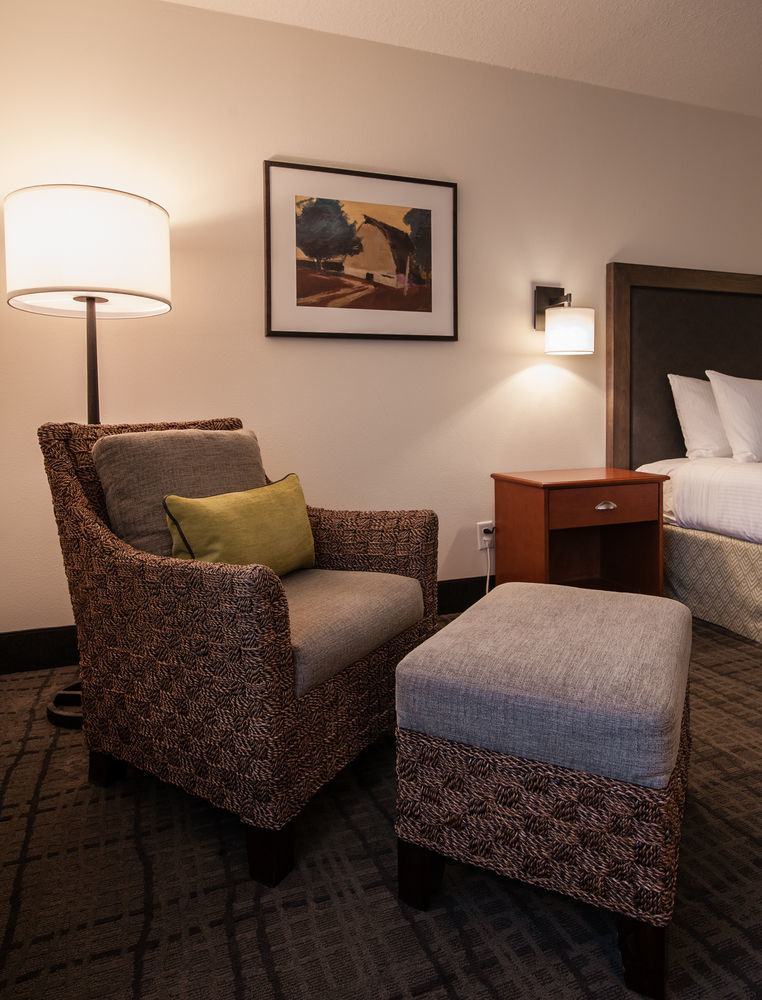 Best Western Plus University Park Inn & Suites Ames Eksteriør billede